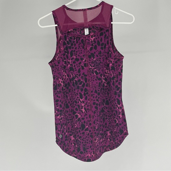 LULULEMON NWT SCULPT TANK TOP CHEETAH CAMO MAGENTA PURPLE MULTI SPOT 0 2 - Picture 5 of 12